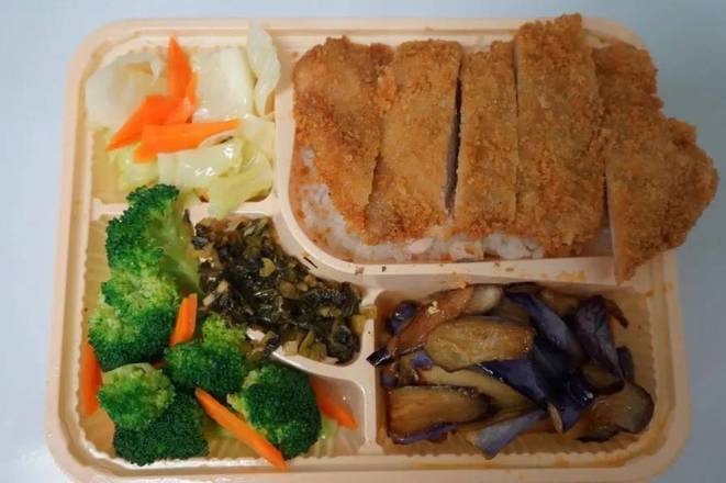 Deep Fried Chicken Breast Bento 炸鸡排